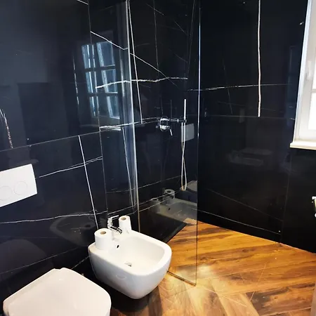 Luka Tatil Evi Lasci
